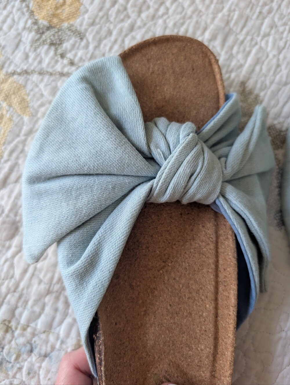 Aerie Bow Tie Sandals - Picture 3 of 7